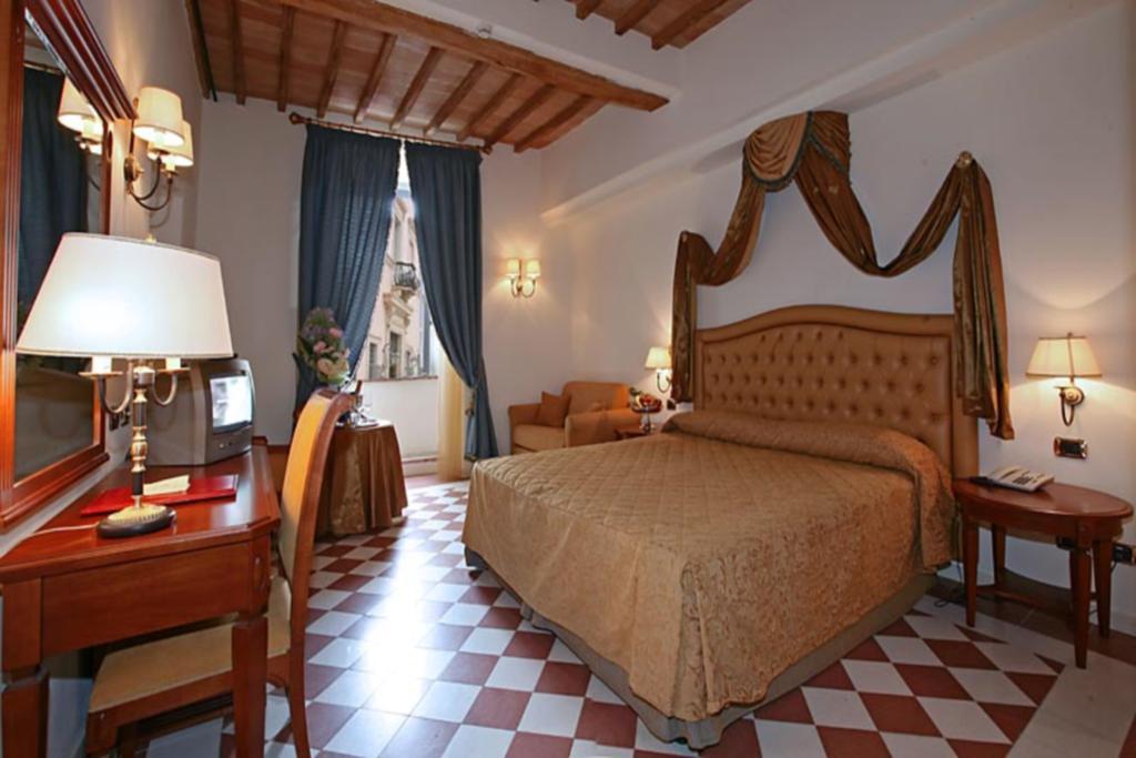 Antica Dimora Alla Rocca เตรวี ภายนอก รูปภาพ