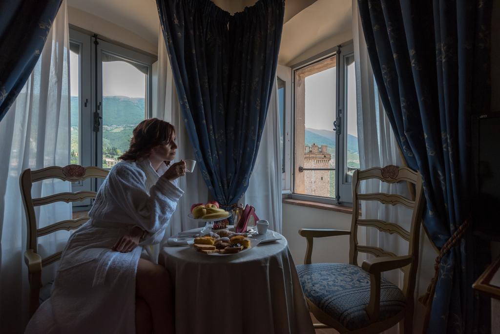 Antica Dimora Alla Rocca เตรวี ภายนอก รูปภาพ